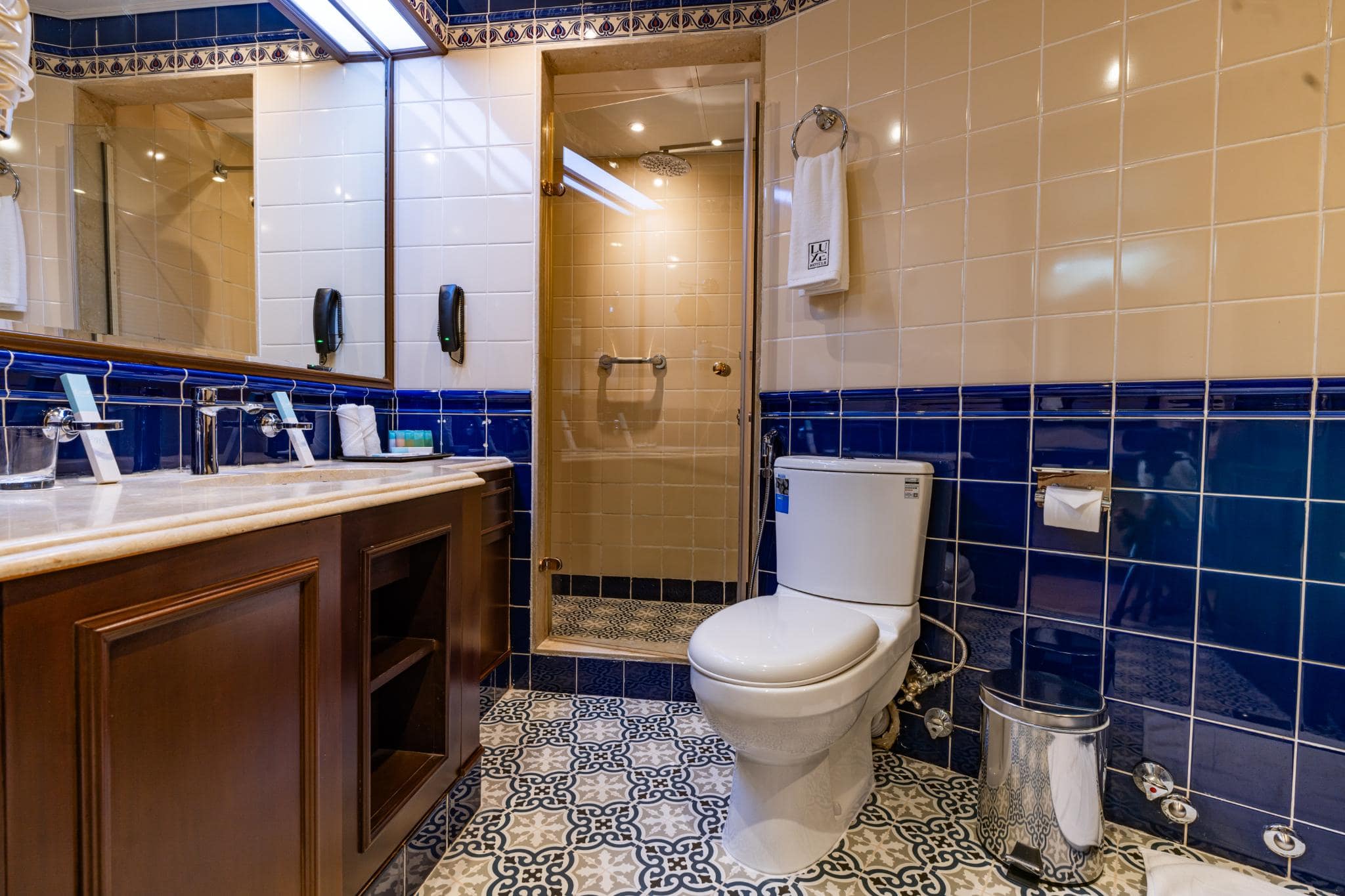 Luxe Avenue Hotel fotoğraf 4